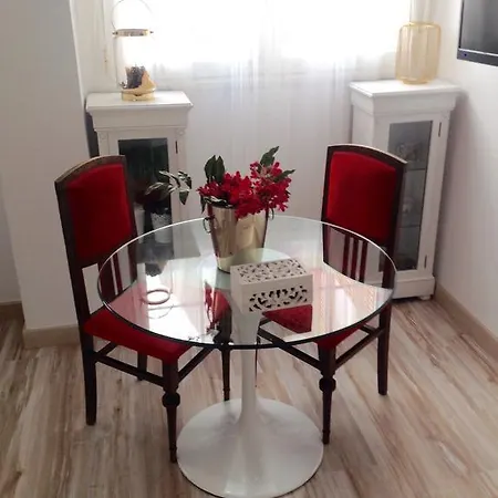 דירה Apartamento Jacaranda גרנדה