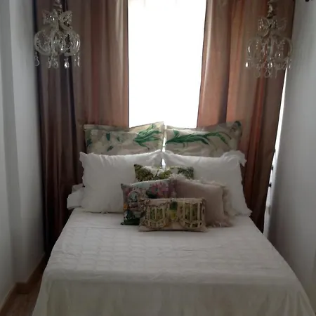 Apartamento Jacaranda * גרנדה